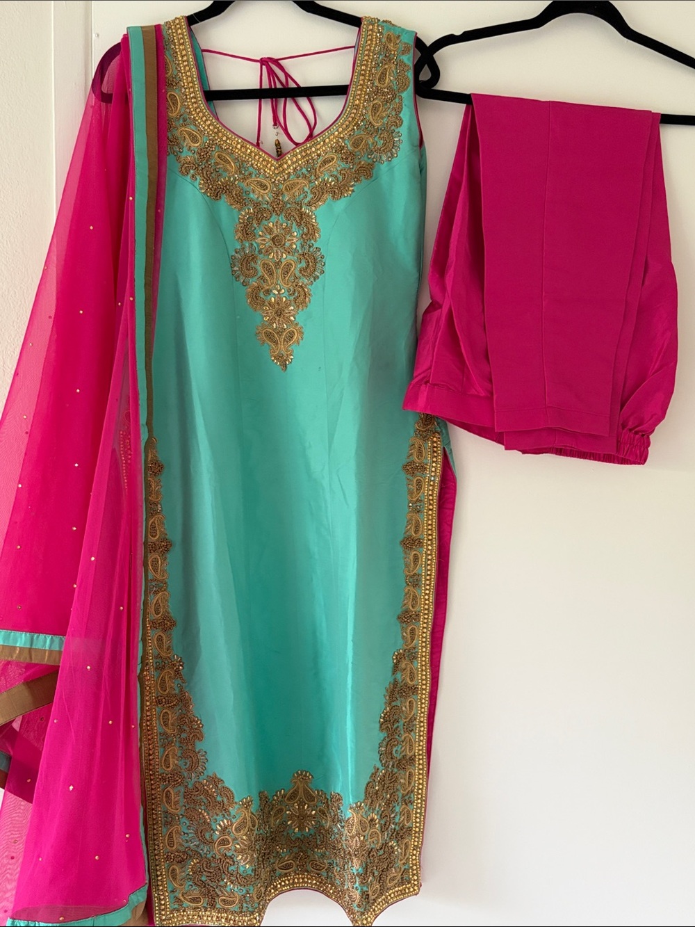Turquoise & Hot Pink Embroidered Salwar Kameez